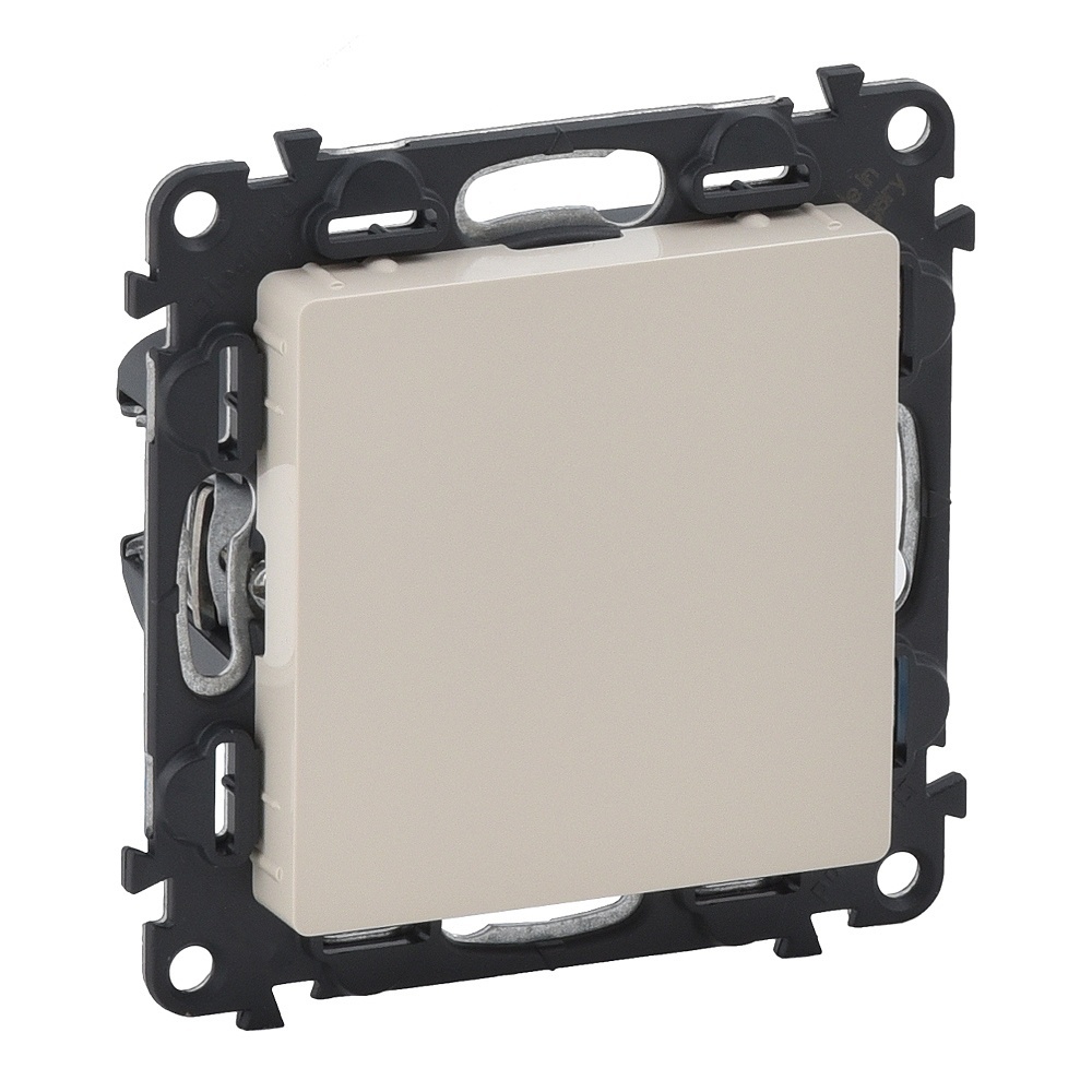 Legrand Blindabdeckung 755181