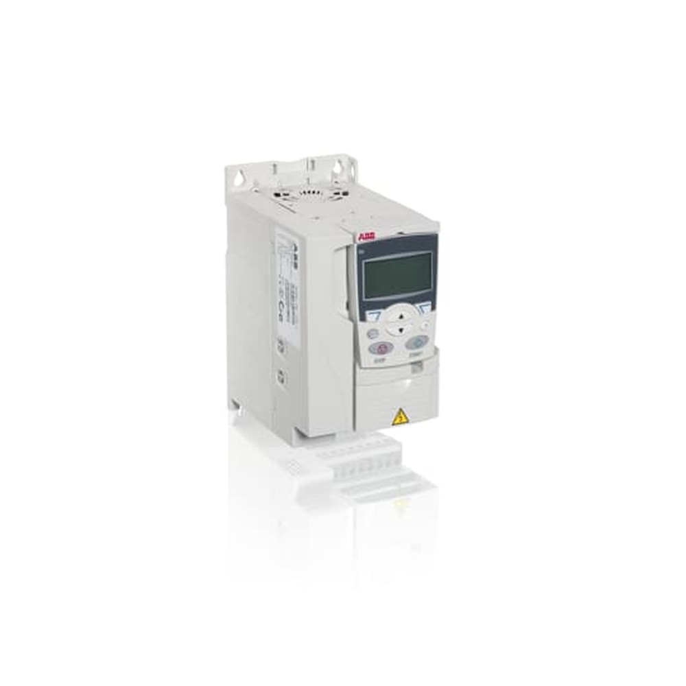 ABB Frequenzumrichter 3AUA0000058169 Typ ACS355-01E-07A5-2