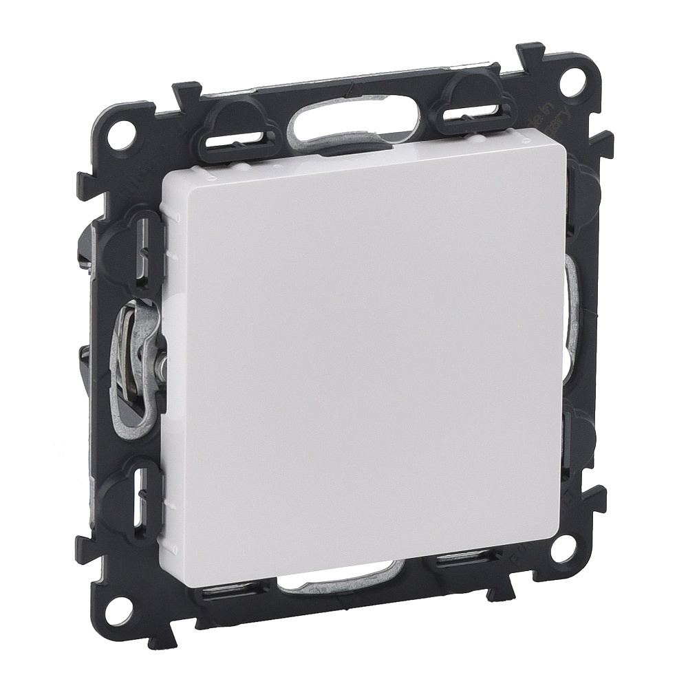 Legrand Blindabdeckung 755180