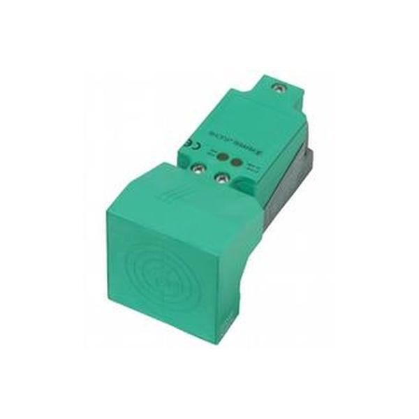 Pepperl+Fuchs Induktiver Sensor 015833 Typ NJ40+U4+E