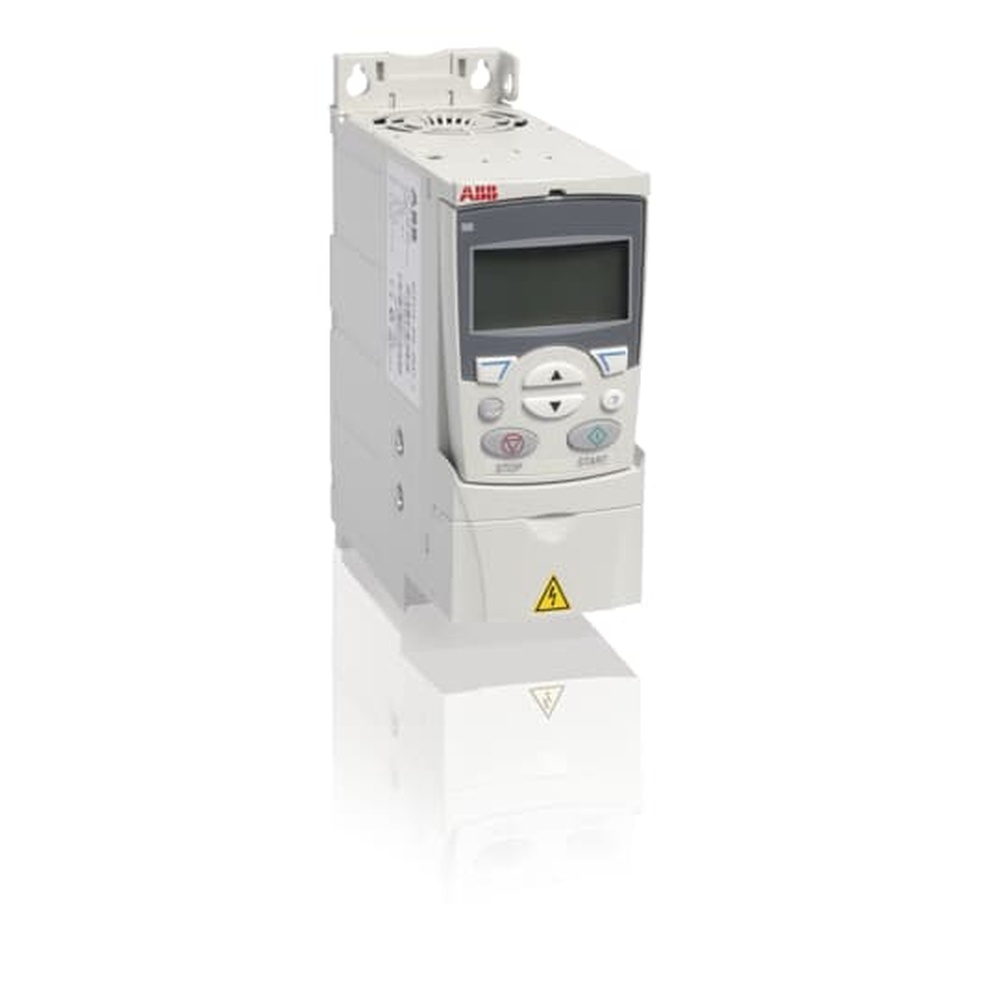 ABB Frequenzumrichter 3AUA0000039625 Typ ACS310-03E-01A3-4