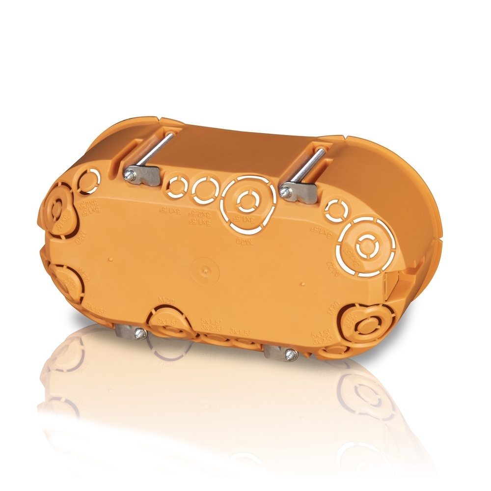 Legrand Doppelte Gerätedose A01023